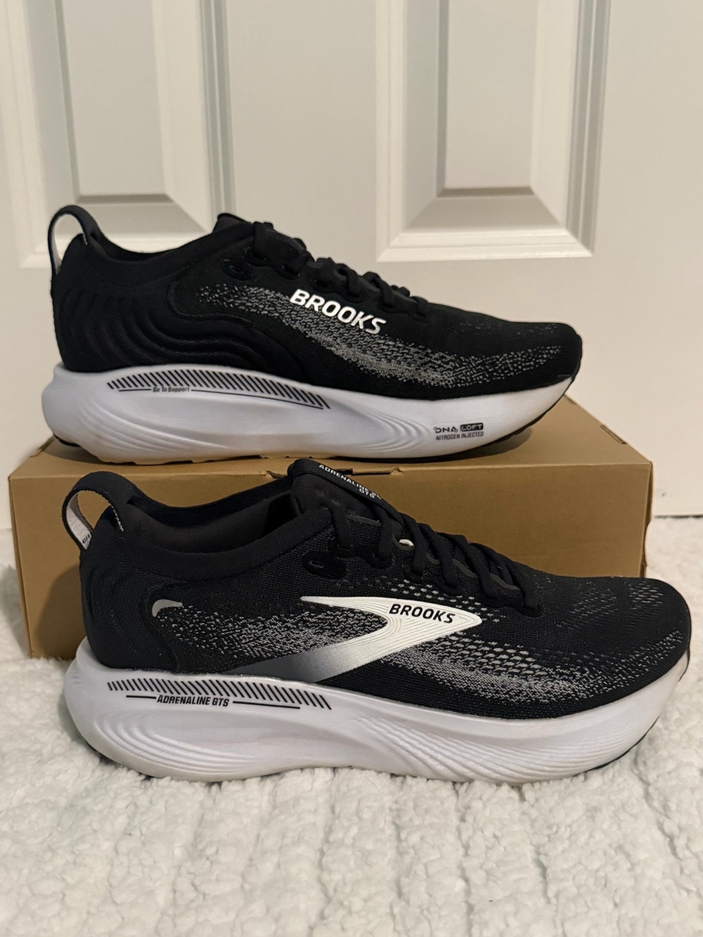 Brooks Adrenaline 25 GTS Black and White Men’s Running Shoes